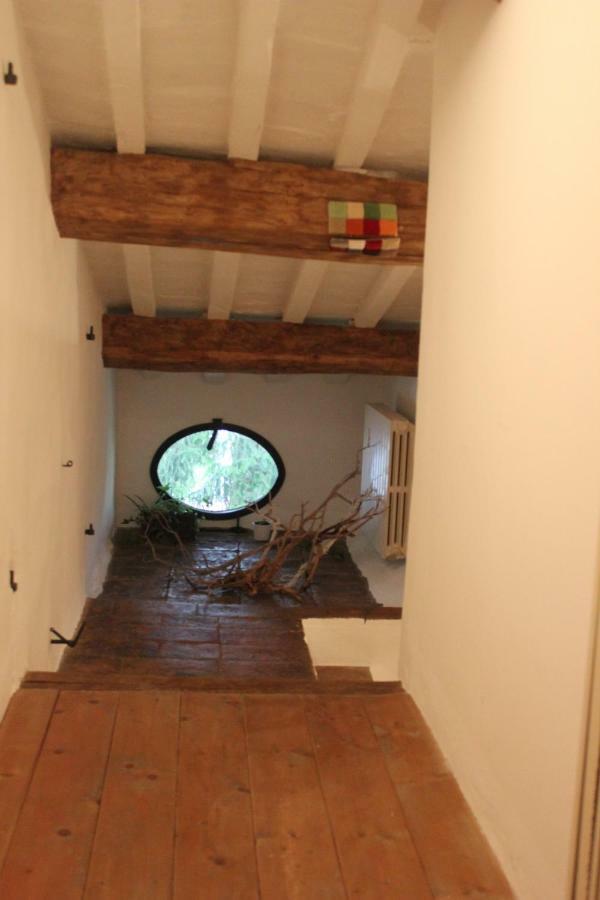 Residence Via Benamati Cagli Eksteriør billede